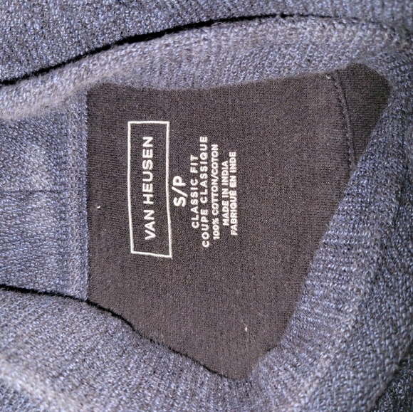 Blue Collared sweater - Picture 3 of 3